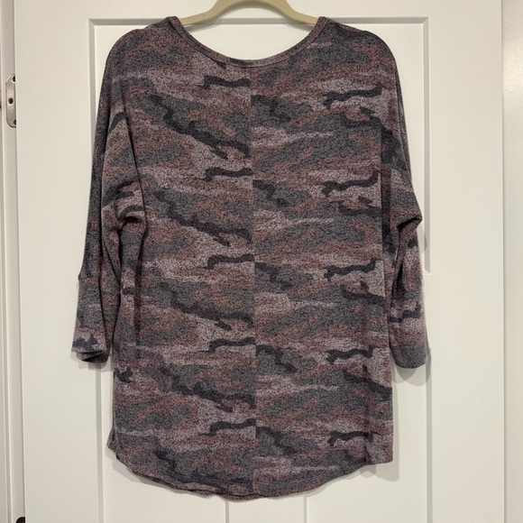 Women’s | Market and Spruce | Brushed Knit top | quarter sleeve | size Large - Picture 2 of 4